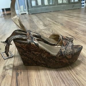 Snake Wedges